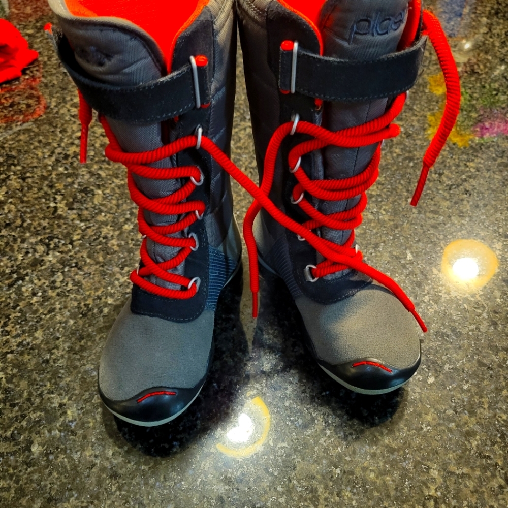 PLAE Kids Gray and Red Rain & Snow Boots